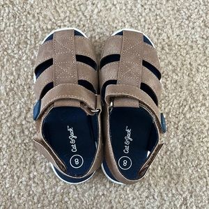 Cat & Jack boys sandals toddler size 8 EUC